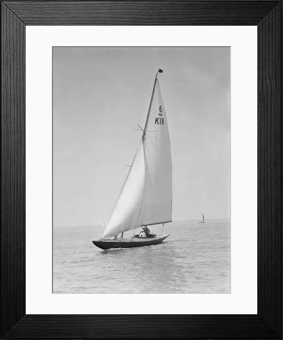 Framed Print : The 6 Metre sailing yacht Patience, 1922. Creator: Kirk & Sons of Cowes