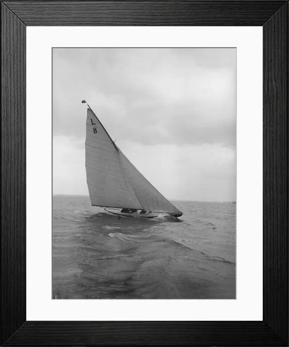 Framed Print : The 6 Metre Scotia IV heeling on upwind leg, 1913. Creator: Kirk & Sons of Cowes Framed Print : The 6 Metre Scotia IV heeling on upwind leg, 1913. Creator: Kirk & Sons of Cowes