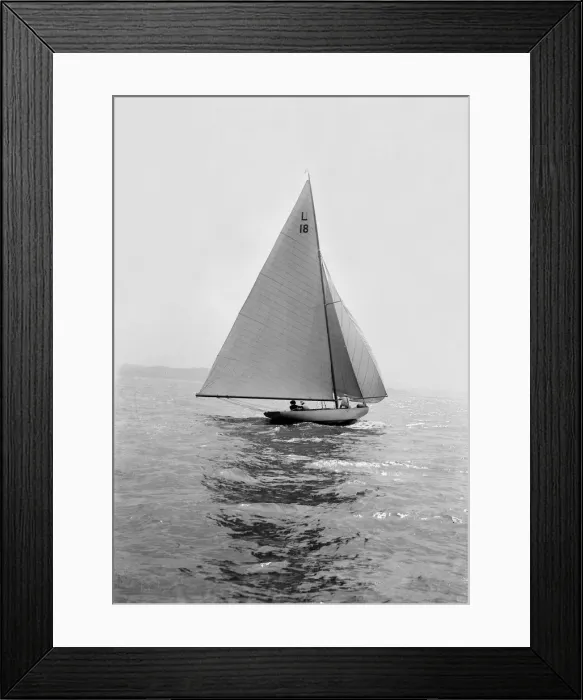 Framed Print : The 6 Metre yacht Peterkin, 1914. Creator: Kirk & Sons of Cowes Framed Print : The 6 Metre yacht Peterkin, 1914. Creator: Kirk & Sons of Cowes
