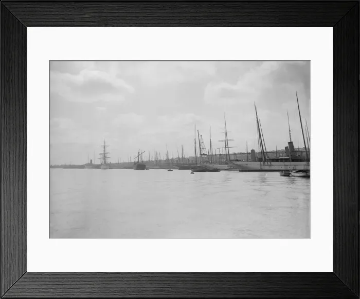 Framed Print : Yachts tying up at Cowes. Creator: Kirk & Sons of Cowes Framed Print : Yachts tying up at Cowes. Creator: Kirk & Sons of Cowes