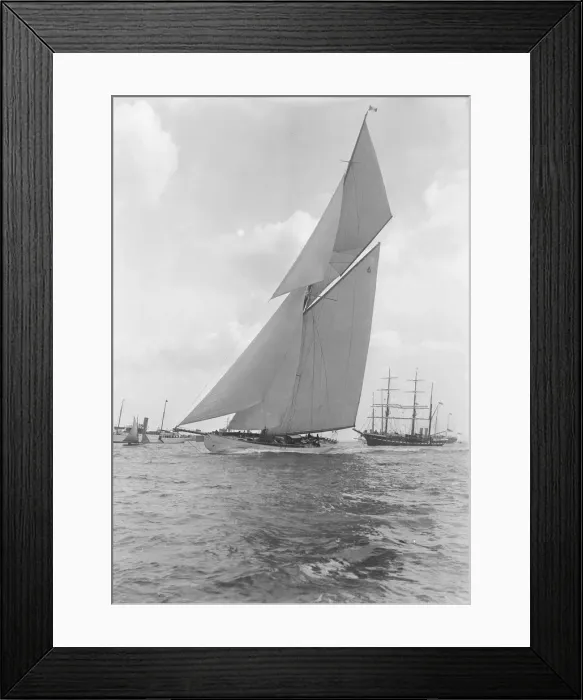 Framed Print : The Big Class, 186 ton sailing yacht Lulworth making good speed, 1924. Creator Framed Print : The Big Class, 186 ton sailing yacht Lulworth making good speed, 1924. Creator