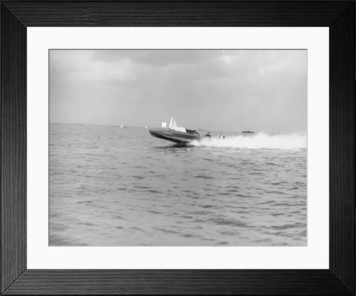 Framed Print : The French 400 hp hydroplane Despujols I, 1913. Creator: Kirk & Sons of Cowes Framed Print : The French 400 hp hydroplane Despujols I, 1913. Creator: Kirk & Sons of Cowes