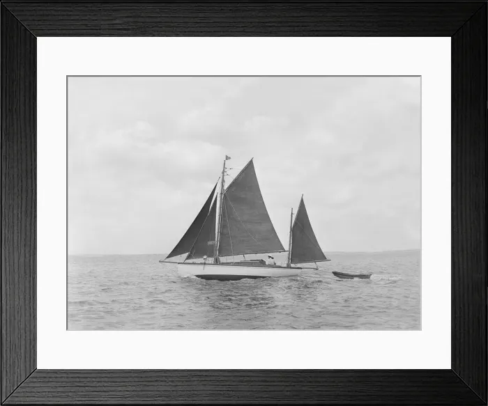 Framed Print : The 6 ton ketch Shona under sail, 1921. Creator: Kirk & Sons of Cowes Framed Print : The 6 ton ketch Shona under sail, 1921. Creator: Kirk & Sons of Cowes