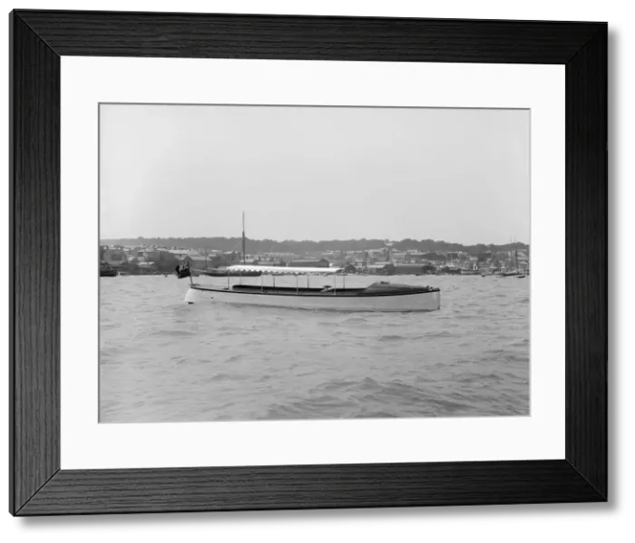 Framed Print : Saunders motor launch at anchor, 1914. Creator: Kirk & Sons of Cowes Framed Print : Saunders motor launch at anchor, 1914. Creator: Kirk & Sons of Cowes