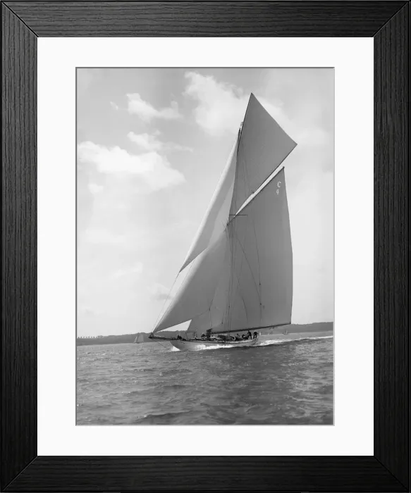 Framed Print : The 19-metre cutter Norada sailing close reaching, 1911. Creator: Kirk & Sons of Cowes Framed Print : The 19-metre cutter Norada sailing close reaching, 1911. Creator: Kirk & Sons of Cowes