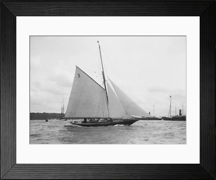 Framed Print : The 10-rater cutter Almida, 1912. Creator: Kirk & Sons of Cowes Framed Print : The 10-rater cutter Almida, 1912. Creator: Kirk & Sons of Cowes
