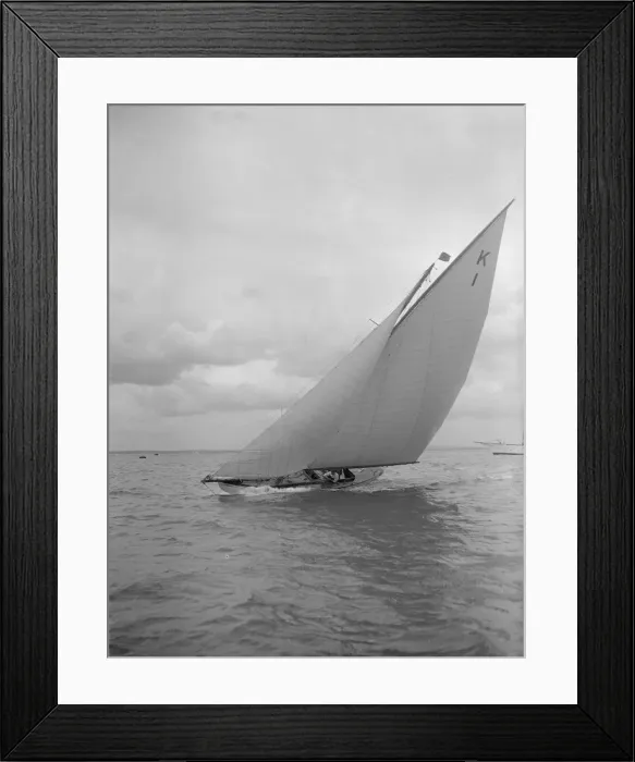 Framed Print : The 7 Metre Marsinah (K1) sailing close-hauled, 1912. Creator: Kirk & Sons of Cowes