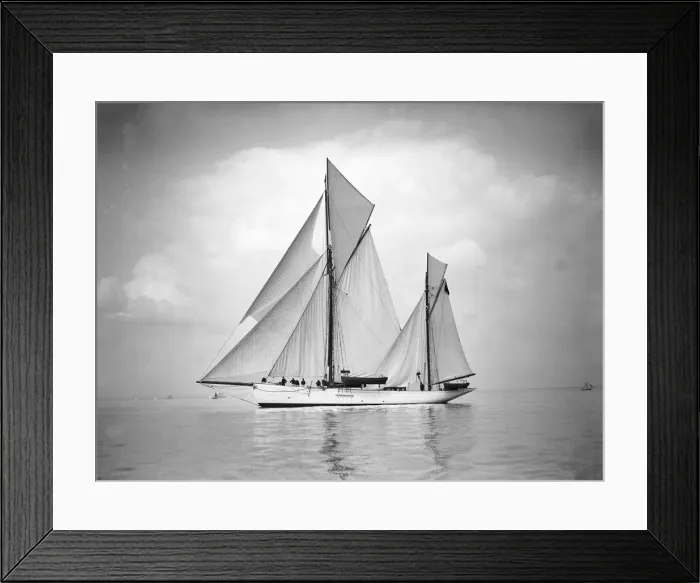 Framed Print : The 134 ton ketch Lavengro under sail, 1911. Creator: Kirk & Sons of Cowes Framed Print : The 134 ton ketch Lavengro under sail, 1911. Creator: Kirk & Sons of Cowes