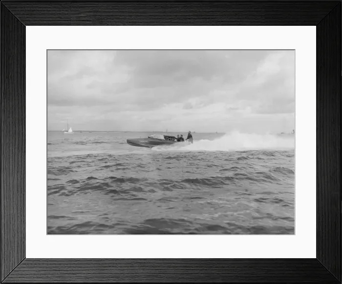 Framed Print : The French 400 hp hydroplane Despujols I, 1913. Creator: Kirk & Sons of Cowes Framed Print : The French 400 hp hydroplane Despujols I, 1913. Creator: Kirk & Sons of Cowes