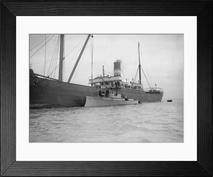 Framed Print : Sabin being shipped, 1912. Creator: Kirk & Sons of Cowes Framed Print : Sabin being shipped, 1912. Creator: Kirk & Sons of Cowes