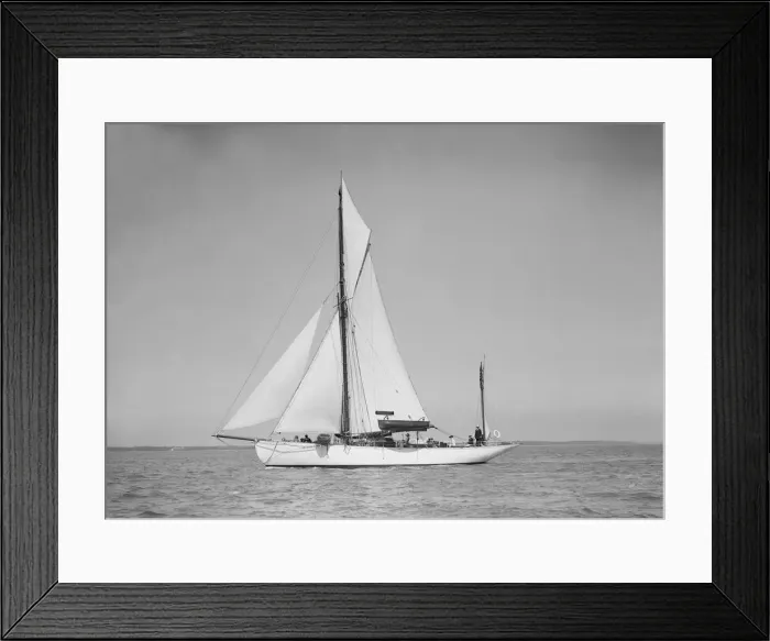 Framed Print : The yawl Suzanne under sail, 1911. Creator: Kirk & Sons of Cowes Framed Print : The yawl Suzanne under sail, 1911. Creator: Kirk & Sons of Cowes