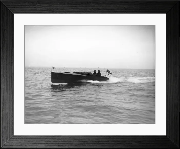 Framed Print : Wolseley hydroplane, 1912. Creator: Kirk & Sons of Cowes Framed Print : Wolseley hydroplane, 1912. Creator: Kirk & Sons of Cowes