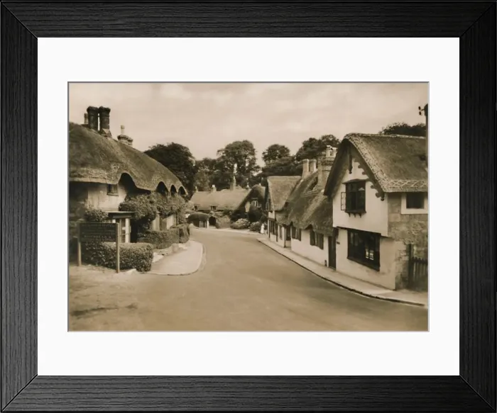 Framed Print : Old Village, Shanklin, I. W. c1920. Creator: Unknown Framed Print : Old Village, Shanklin, I. W. c1920. Creator: Unknown