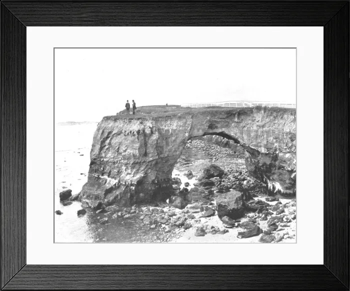 Framed Print : Natural Bridge on the Coast near Santa Cruz, California, USA, c1900. Creator: Unknown Framed Print : Natural Bridge on the Coast near Santa Cruz, California, USA, c1900. Creator: Unknown