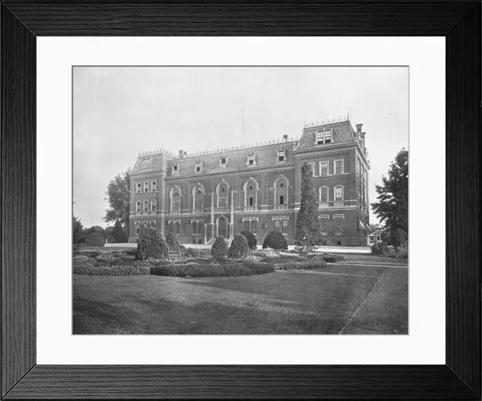 Framed Print : Agricultural Department, Washington DC, USA, c1900. Creator: Unknown Framed Print : Agricultural Department, Washington DC, USA, c1900. Creator: Unknown