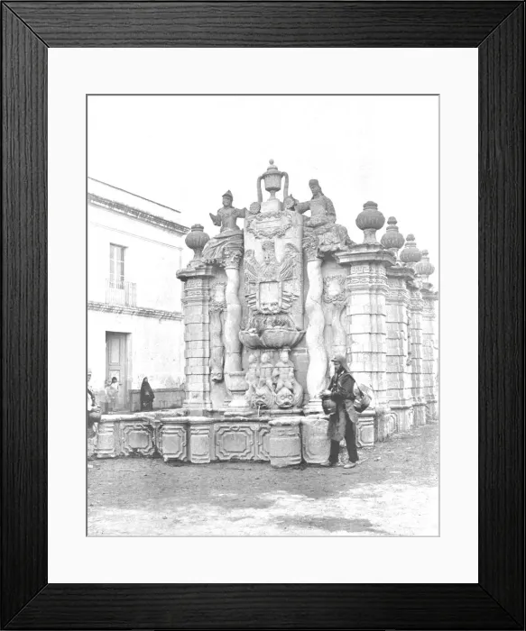 Framed Print : Fountain of the Falling Waters, Mexico City, Mexico, c1900. Creator: Unknown Framed Print : Fountain of the Falling Waters, Mexico City, Mexico, c1900. Creator: Unknown