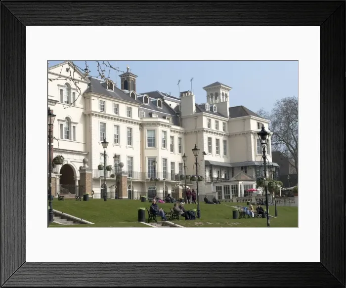 Framed Print : Richmond, 2009. Creator: Ethel Davies Framed Print : Richmond, 2009. Creator: Ethel Davies