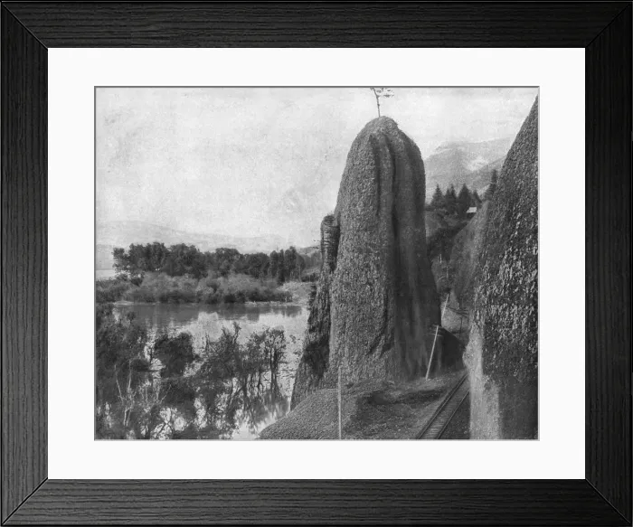 Framed Print : Pillars of Hercules, Columbia River, USA, c1900. Creator: Unknown Framed Print : Pillars of Hercules, Columbia River, USA, c1900. Creator: Unknown