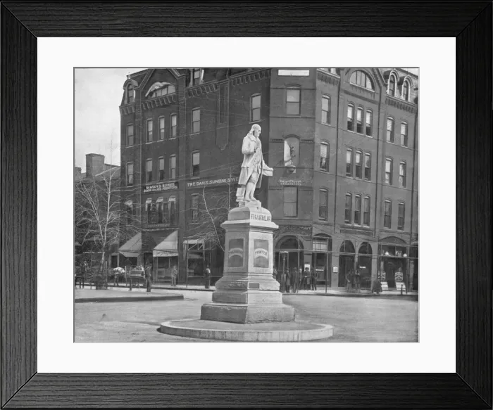 Framed Print : Franklin Statue, Washington DC, USA, c1900. Creator: Unknown Framed Print : Franklin Statue, Washington DC, USA, c1900. Creator: Unknown