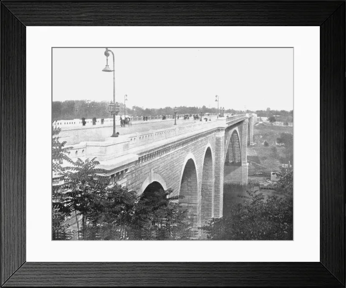 Framed Print : Washington Bridge, Harlem River, New York, USA, c1900. Creator: Unknown Framed Print : Washington Bridge, Harlem River, New York, USA, c1900. Creator: Unknown