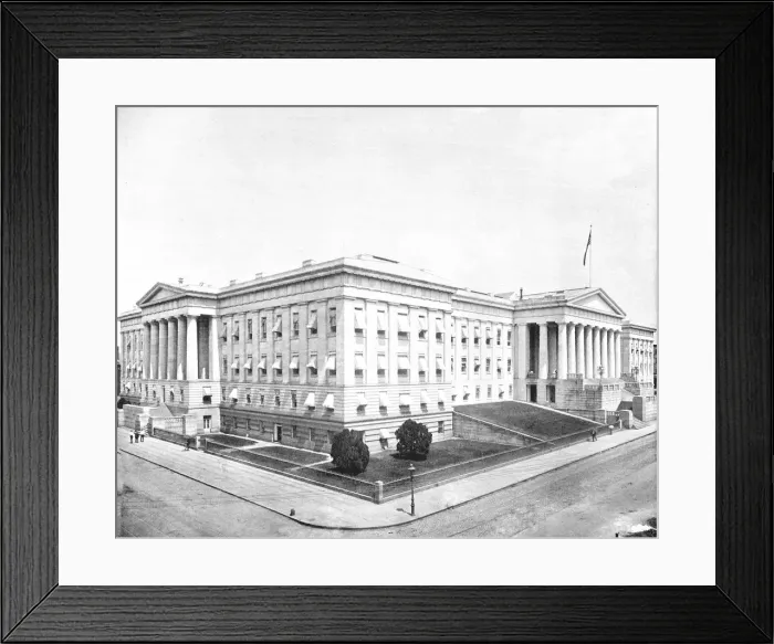 Framed Print : Patent Office, Washington DC, USA, c1900. Creator: Unknown Framed Print : Patent Office, Washington DC, USA, c1900. Creator: Unknown