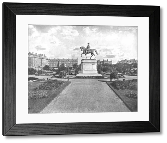 Framed Print : Washington Statue, Public Garden, Boston, USA, c1900. Creator: Unknown Framed Print : Washington Statue, Public Garden, Boston, USA, c1900. Creator: Unknown