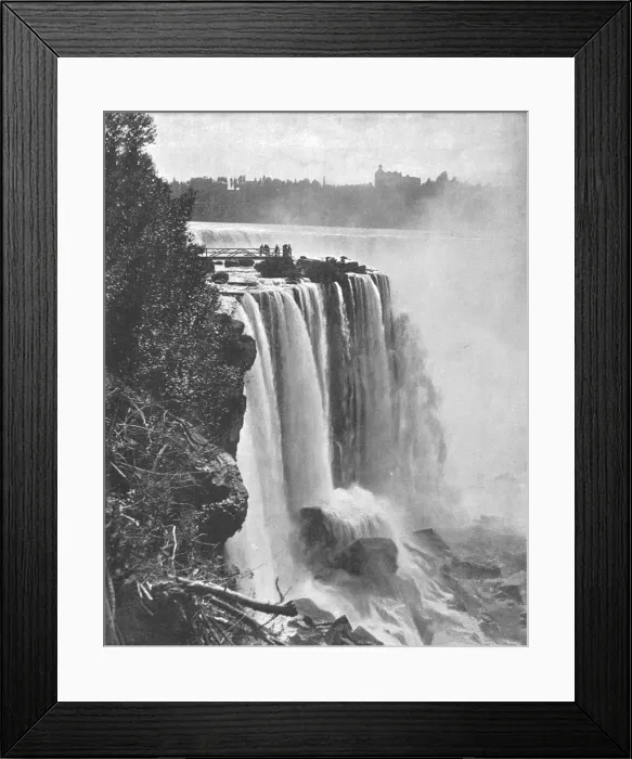 Framed Print : Horseshoe Falls, Niagara, North America, c1900. Creator: Unknown Framed Print : Horseshoe Falls, Niagara, North America, c1900. Creator: Unknown