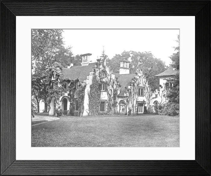 Framed Print : Sunnyside, Home of Washington Irving, near Tarrytown, New York State, USA, c1900 Framed Print : Sunnyside, Home of Washington Irving, near Tarrytown, New York State, USA, c1900