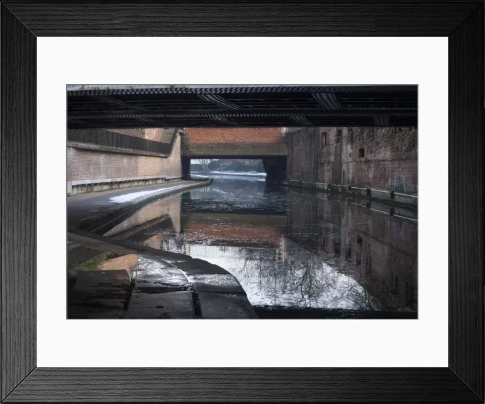 Framed Print : Regents Canal, 23 / 12 / 09, 10: 35: 33. Creator: Ethel Davies Framed Print : Regents Canal, 23 / 12 / 09, 10: 35: 33. Creator: Ethel Davies