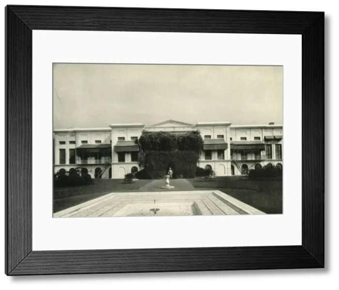 Framed Print : Barrackpore House, South Front, 1903, (1925). Creator: Unknown Framed Print : Barrackpore House, South Front, 1903, (1925). Creator: Unknown