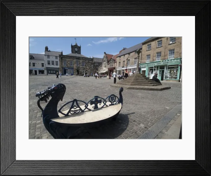 Framed Print : Alnwick Mkt Pl, 2009. Creator: Ethel Davies Framed Print : Alnwick Mkt Pl, 2009. Creator: Ethel Davies