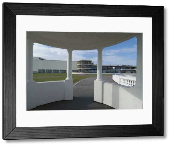 Framed Print : De la Warr Pavilion, Bexhill, 2009. Creator: Ethel Davies Framed Print : De la Warr Pavilion, Bexhill, 2009. Creator: Ethel Davies