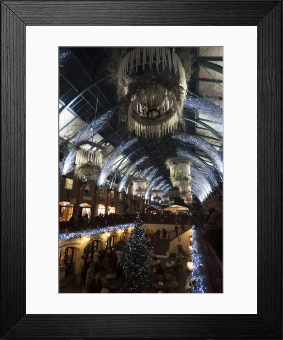 Framed Print : Covent Garden, 2007. Creator: Ethel Davies Framed Print : Covent Garden, 2007. Creator: Ethel Davies