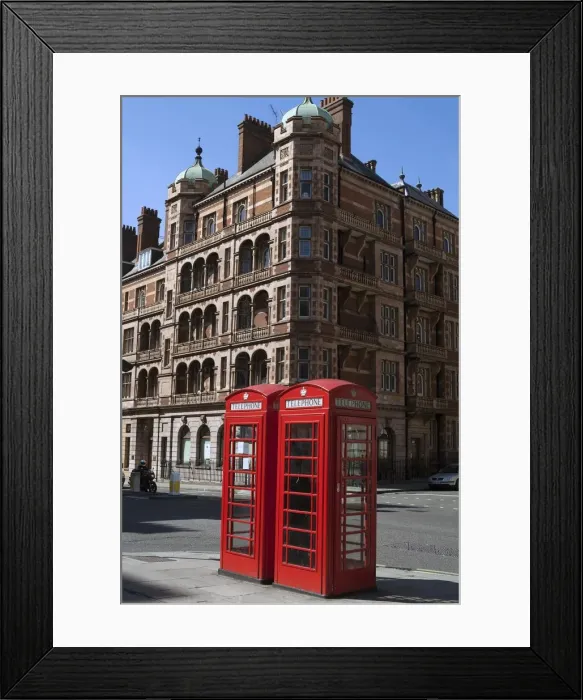 Framed Print : nr John Lewis Ox St, 2005. Creator: Ethel Davies Framed Print : nr John Lewis Ox St, 2005. Creator: Ethel Davies