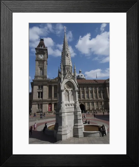 Framed Print : Birmingham, nr Town Hall, B ham, 2009. Creator: Ethel Davies Framed Print : Birmingham, nr Town Hall, B ham, 2009. Creator: Ethel Davies