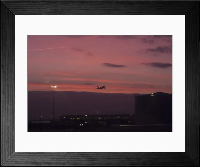 Framed Print : Heathrow, sunset, 2007. Creator: Ethel Davies Framed Print : Heathrow, sunset, 2007. Creator: Ethel Davies