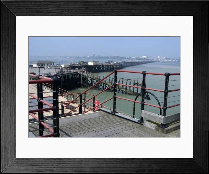 Framed Print : UK, Southend, Southend pier, 2009. Creator: Ethel Davies Framed Print : UK, Southend, Southend pier, 2009. Creator: Ethel Davies