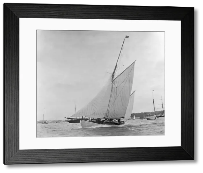 Framed Print : The yawl Valentine under sail, 1909. Creator: Kirk & Sons of Cowes Framed Print : The yawl Valentine under sail, 1909. Creator: Kirk & Sons of Cowes