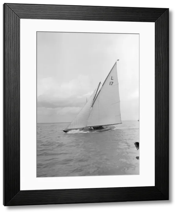 Framed Print : The 6 Metre Ejnar (L17) breaking waves, 1912. Creator: Kirk & Sons of Cowes Framed Print : The 6 Metre Ejnar (L17) breaking waves, 1912. Creator: Kirk & Sons of Cowes