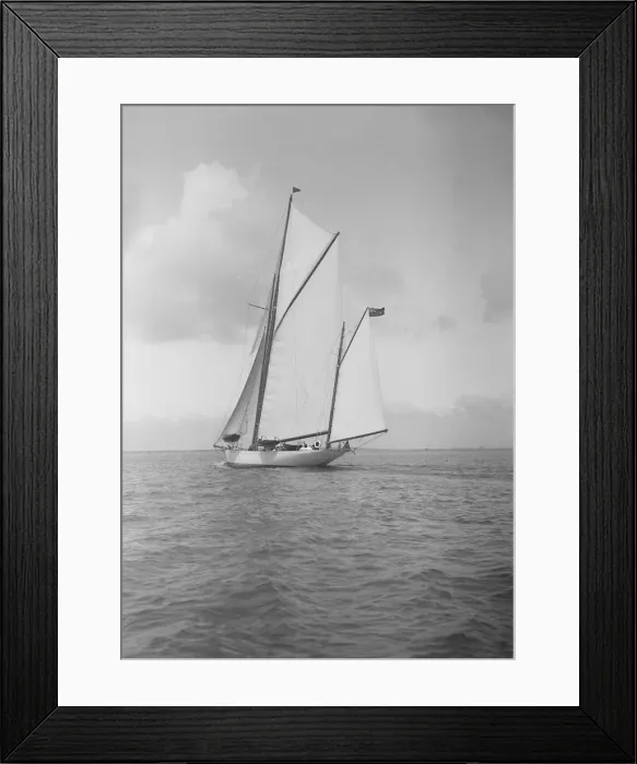 Framed Print : The yawl White Heather I sailing close-hauled, 1911. Creator: Kirk & Sons of Cowes Framed Print : The yawl White Heather I sailing close-hauled, 1911. Creator: Kirk & Sons of Cowes