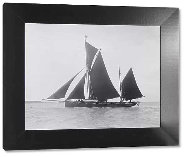 The 35 ton ketch Brown Mouse under sail, 1912. Creator: Kirk & Sons of Cowes