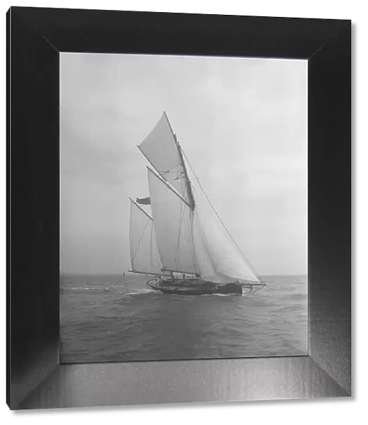 The ketch Corinda under sail. Creator: Kirk & Sons of Cowes