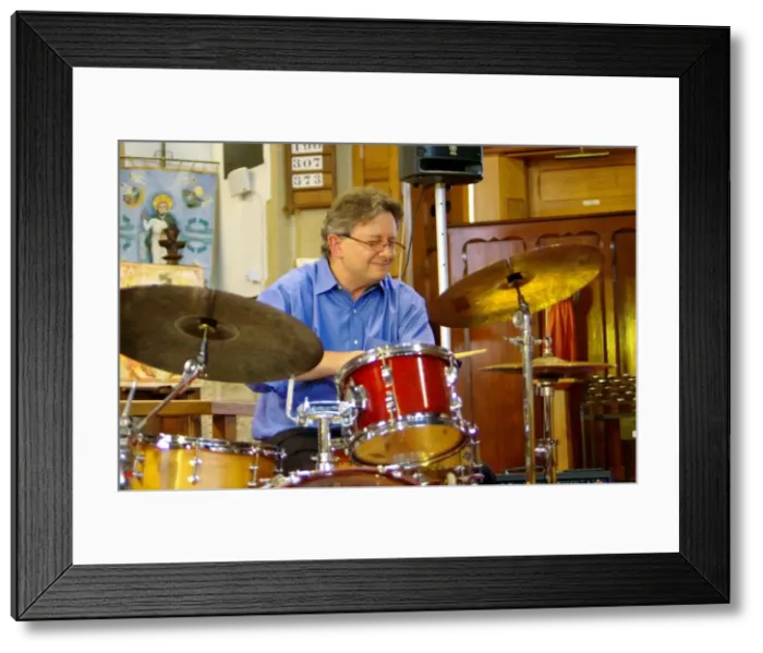 Framed Print : Paul Cavaciuti, Eastbourne Jazz Festival, Eastbourne, 20 Sept 2018. Creator: Brian O Connor Framed Print : Paul Cavaciuti, Eastbourne Jazz Festival, Eastbourne, 20 Sept 2018. Creator: Brian O Connor