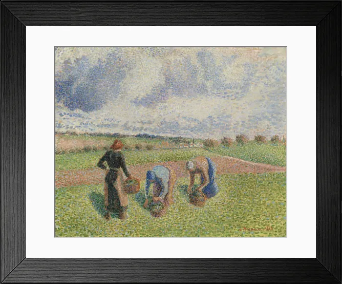 Framed Print : Paysannes ramassant des herbes, Eragny, 1886 Framed Print : Paysannes ramassant des herbes, Eragny, 1886