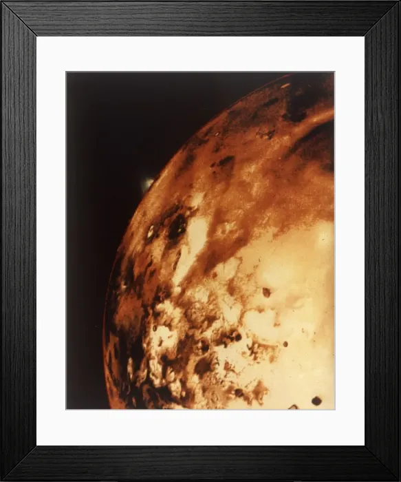 Framed Print : Io, Jupiters moon, from 304, 000 miles. Creator: NASA Framed Print : Io, Jupiters moon, from 304, 000 miles. Creator: NASA