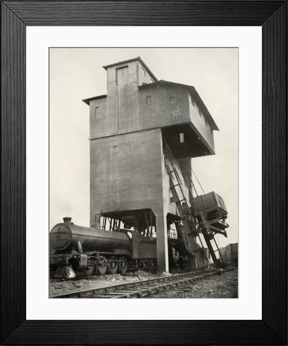 Framed Print : Automatic Coaling at Hornsey Station, Middlesex, 1935. Creator: Unknown Framed Print : Automatic Coaling at Hornsey Station, Middlesex, 1935. Creator: Unknown