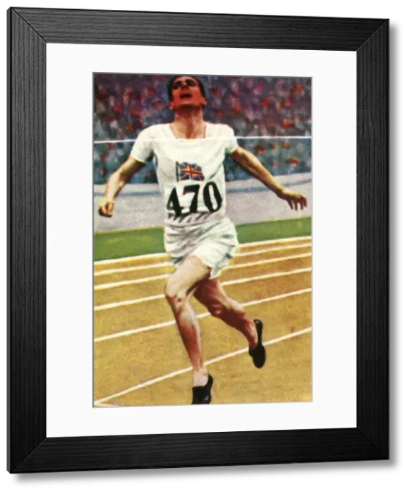 Framed Print : British athlete Douglas Lowe winning the 800 metres in Athletics, 1928. Creator: Unknown Framed Print : British athlete Douglas Lowe winning the 800 metres in Athletics, 1928. Creator: Unknown