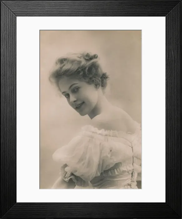 Framed Print : Miss Pauline Chase, (1885-1962), c1930. Creator: Unknown Framed Print : Miss Pauline Chase, (1885-1962), c1930. Creator: Unknown