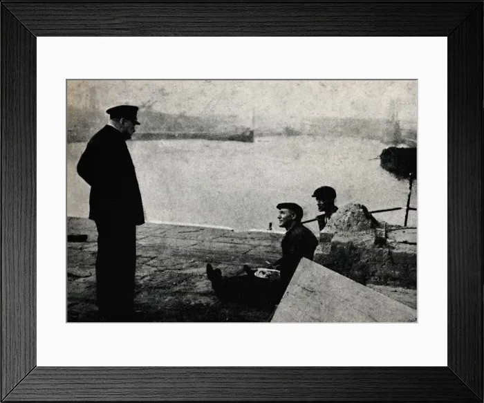 Framed Print : Prime Minister and Men in the Street, 1940s, (1945). Creator: Unknown Framed Print : Prime Minister and Men in the Street, 1940s, (1945). Creator: Unknown