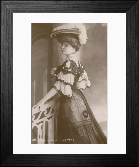 Framed Print : De Vere, (1879-1934), c1930. Creator: Unknown Framed Print : De Vere, (1879-1934), c1930. Creator: Unknown